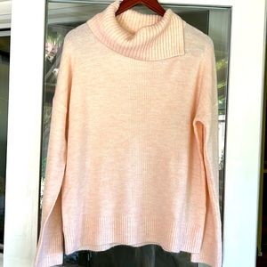 Banana Republic cozy Peachy Pink Sweater split collar